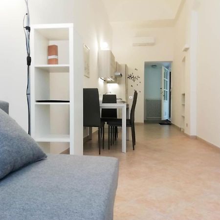 Mistrangelohome 5 - Appartamento In Pieno Centro Савона Екстер'єр фото