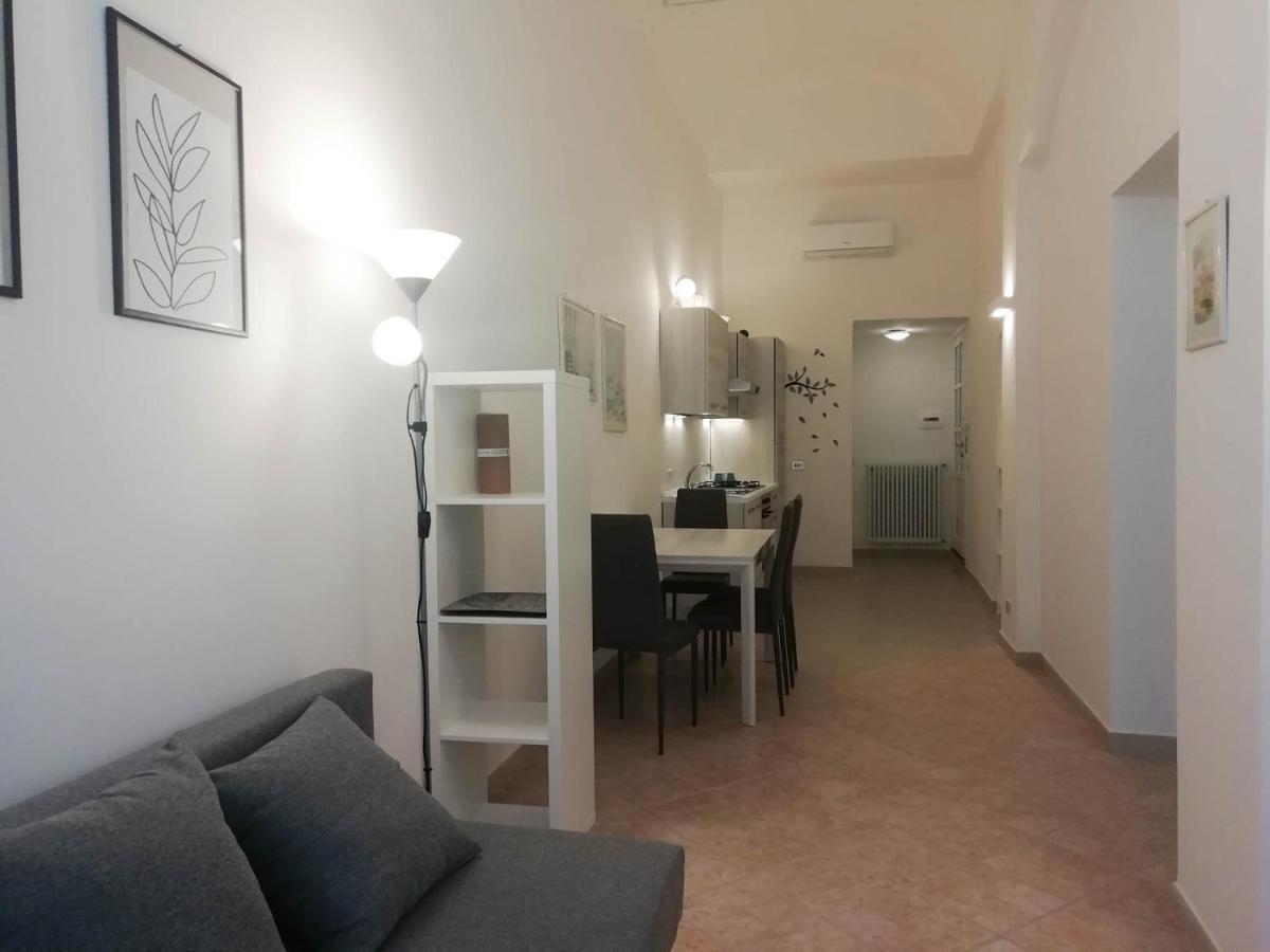 Mistrangelohome 5 - Appartamento In Pieno Centro Савона Екстер'єр фото