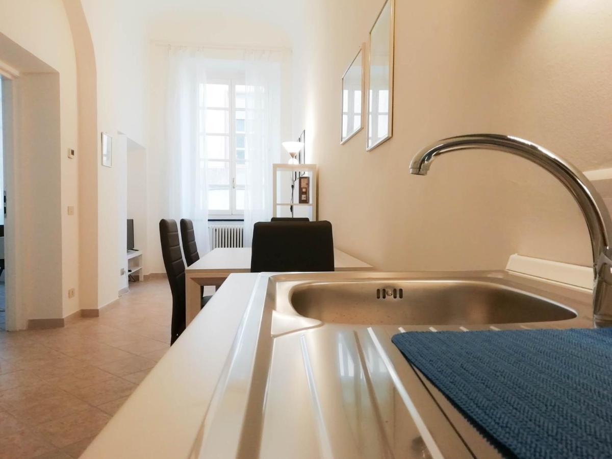 Mistrangelohome 5 - Appartamento In Pieno Centro Савона Екстер'єр фото